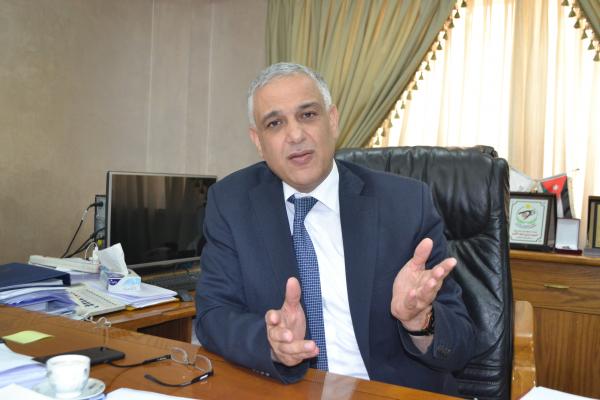 نزهه يشطب شركة باء سين للتجارة