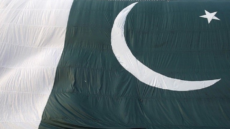 نقل عدوى الإيدز لنحو 700 باكستاني