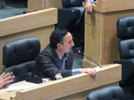 البلقاء التطبيقية أمام اللجنة النيابية بخصوص