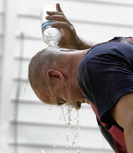 ارتفاع الحرارة اليوم وكتلة هوائية حارة..