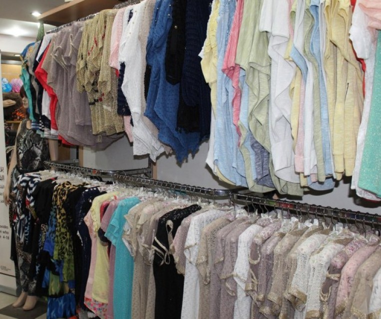 عبيدات: انتبهوا لعروض العيد