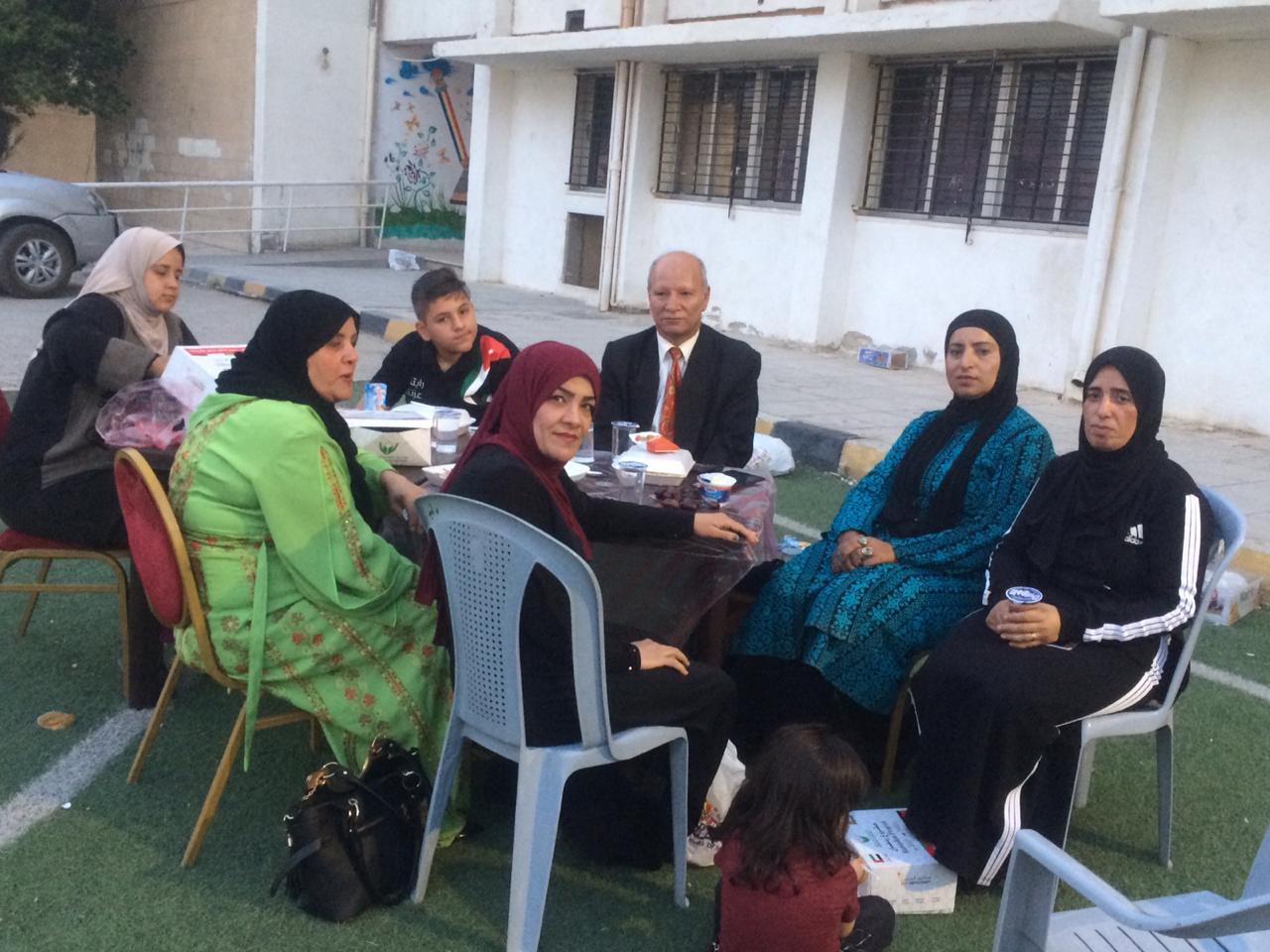 أكرم جروان يرعى إفطار الأيتام لمبادرته