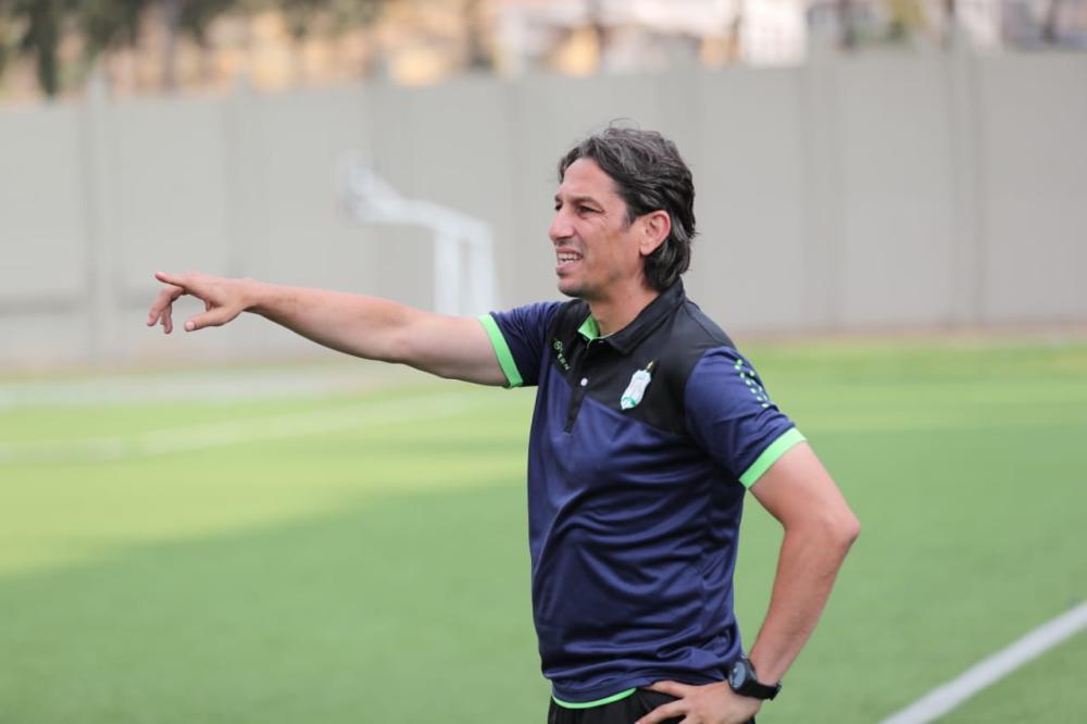 أبو زمع يستعد لبدء التحدي مع