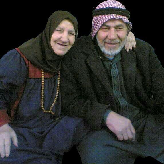 في قلوب الاحفاد الاجداد لا يموتون