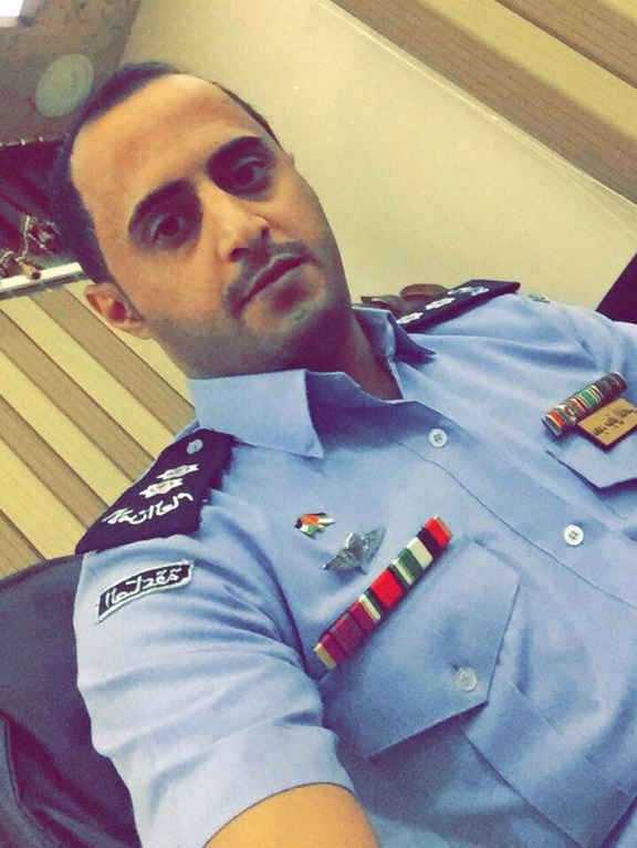 الصحفي هشام القاضي يبارك لـ سعود