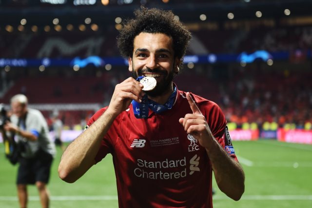 محمد صلاح يرفض عرضا بـ 200