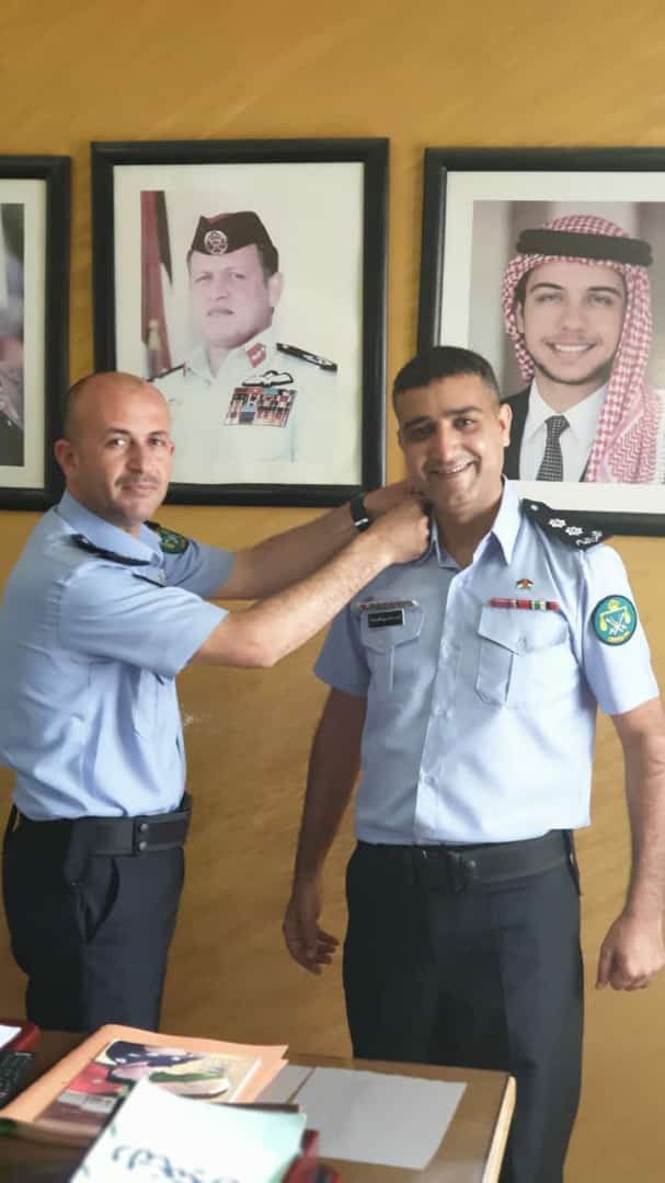 الخزاعلة يهنئ العبيدات بالترفيع إلى ملازم