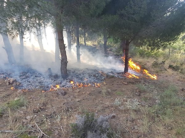 إصابة 4 من مرتبات الدفاع المدني