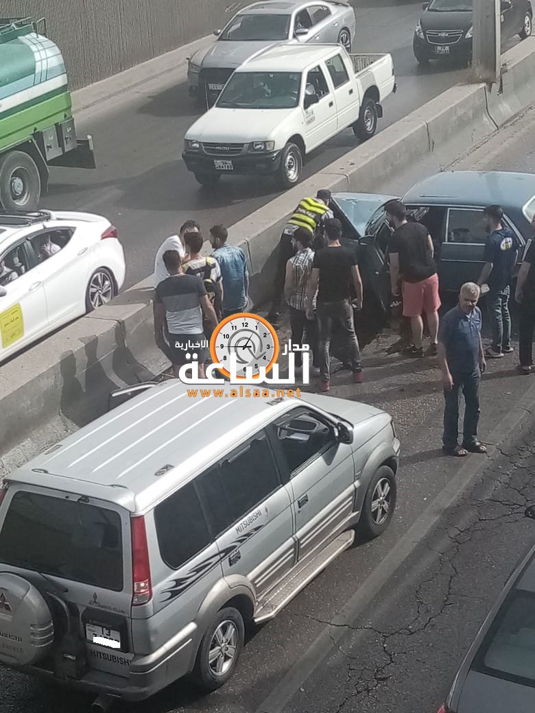 تدهور مركبة في نفق ’الداخلية‘ (صور)