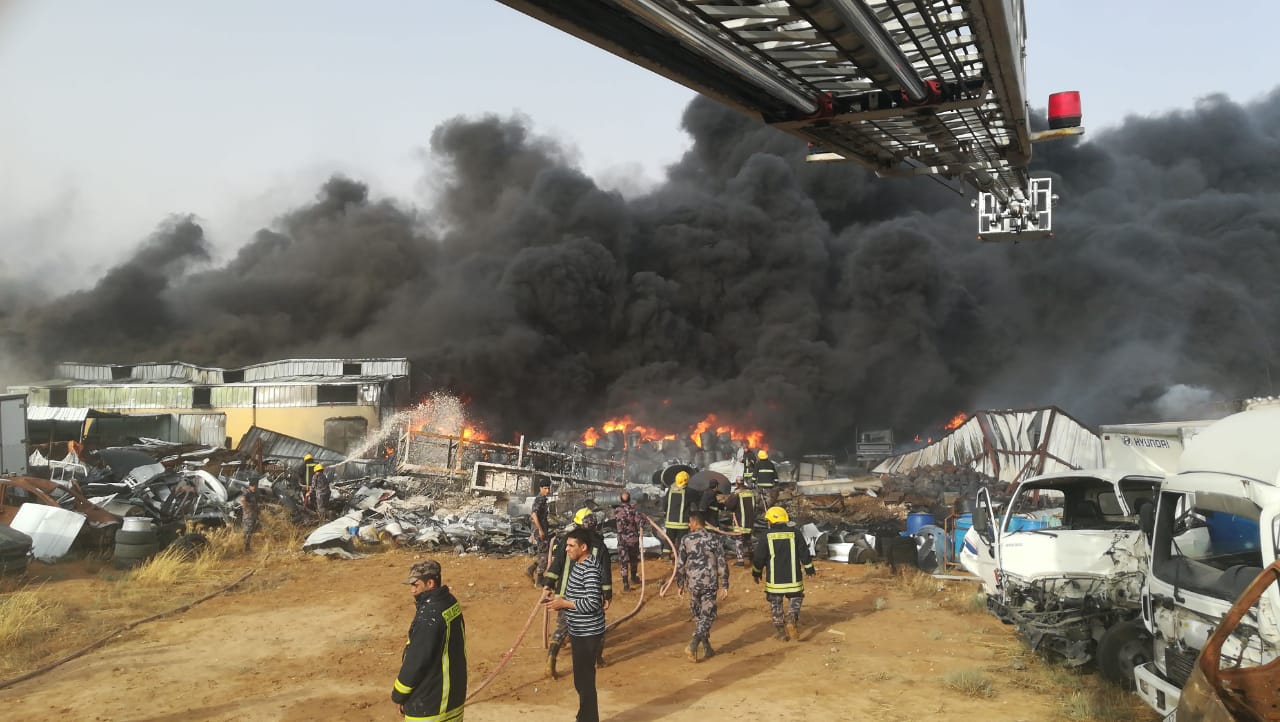 الطراونة: حجم الحريق في زيزيا يتطلب