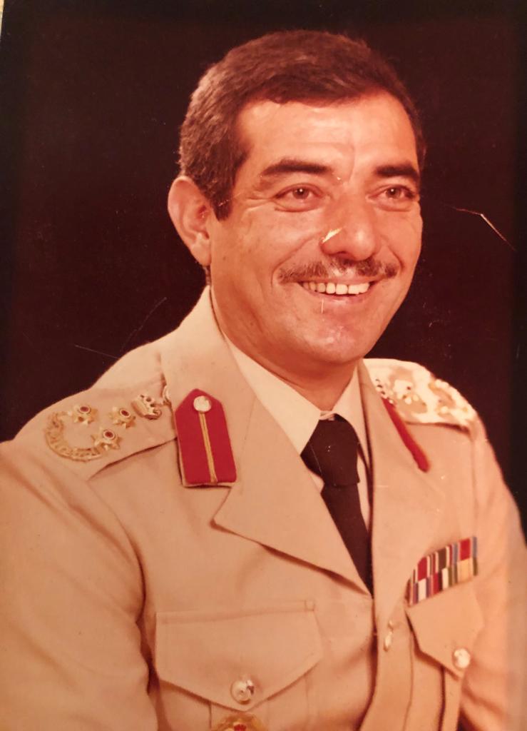 العميد المتقاعد الدكتور عبدالكريم أبو حسان