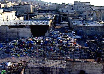 لبنان: بدء هدم الإنشاءات الخرسانية في