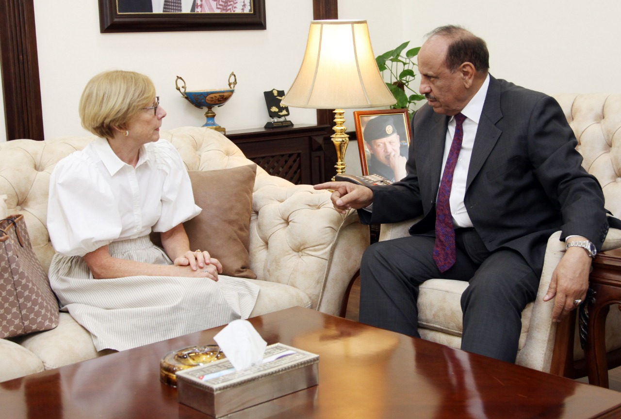 حماد يلتقي السفيرة الالمانية في عمان