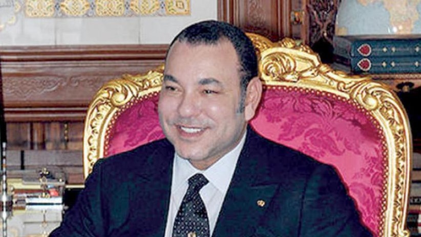 عاهل المغرب يحصل على ميدالية «إليس