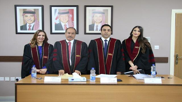 داليا الشريف تناقش برسالة ماجستير القيم