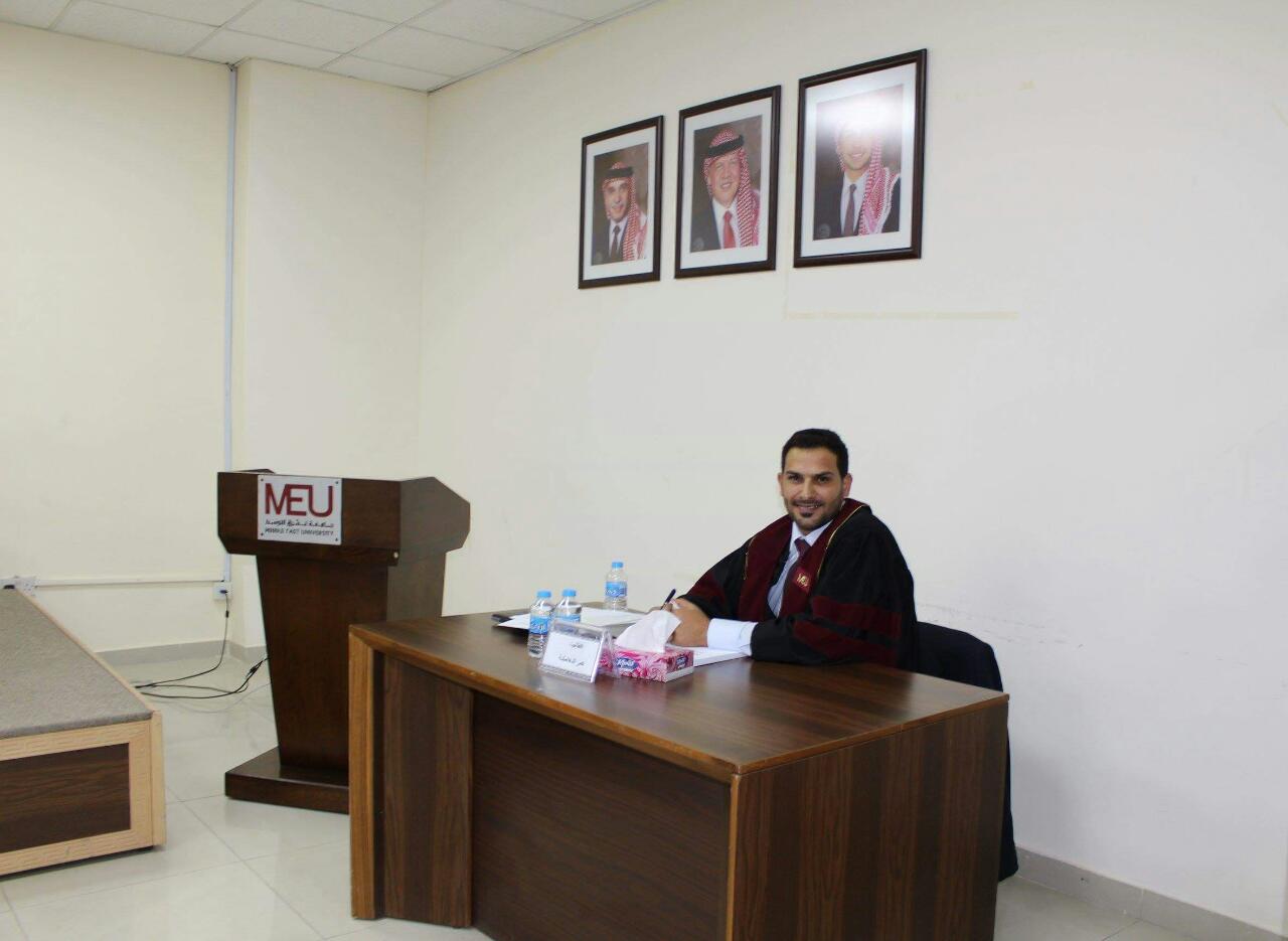 الزميل الصحفي عمر الدهامشة.. مبروك الماجستير