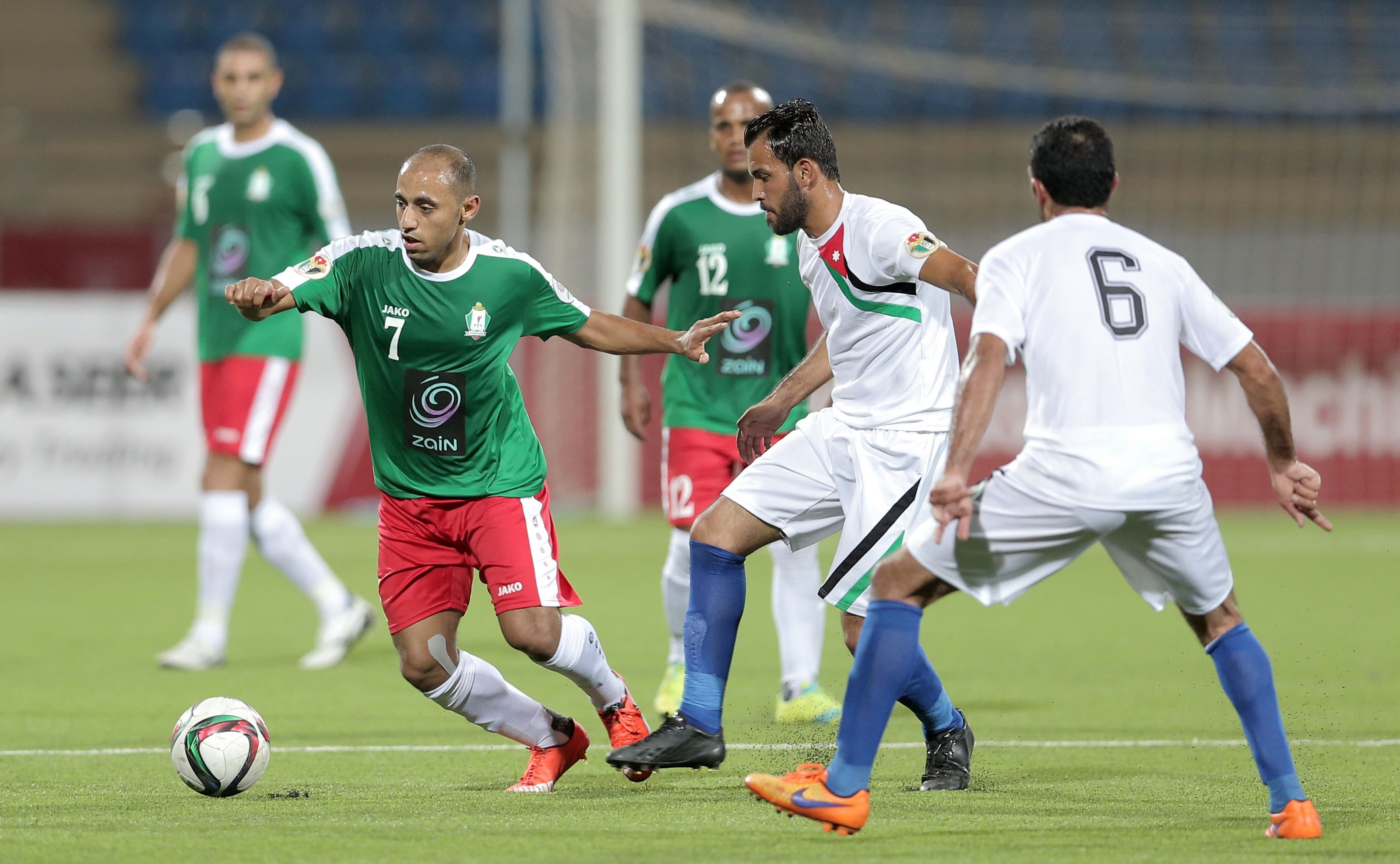 المنشية يلتقي الوحدات بدوري المحترفين الخميس