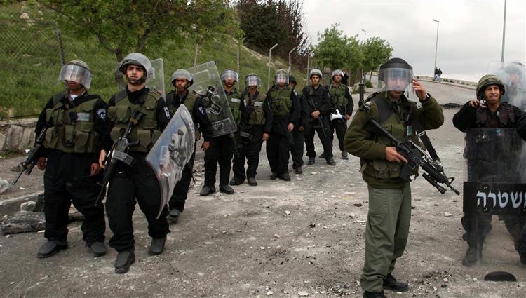 إصابات خلال مواجهات مع الاحتلال الاسرائيلي