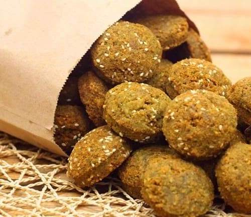 هكذا يحتفل «غوغل» بيوم «الفلافل»