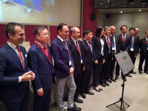 عملاق صناعة السكك الحديدية CCRC يفتتح