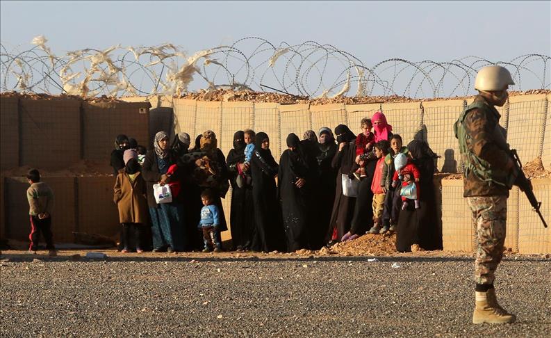 عالقو مخيم الرقبان.. معاناة تصطدم بأمن