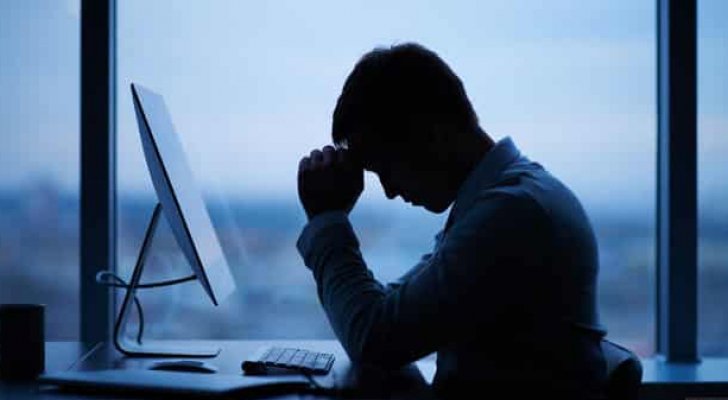 العمل لأكثر من عشر ساعات في