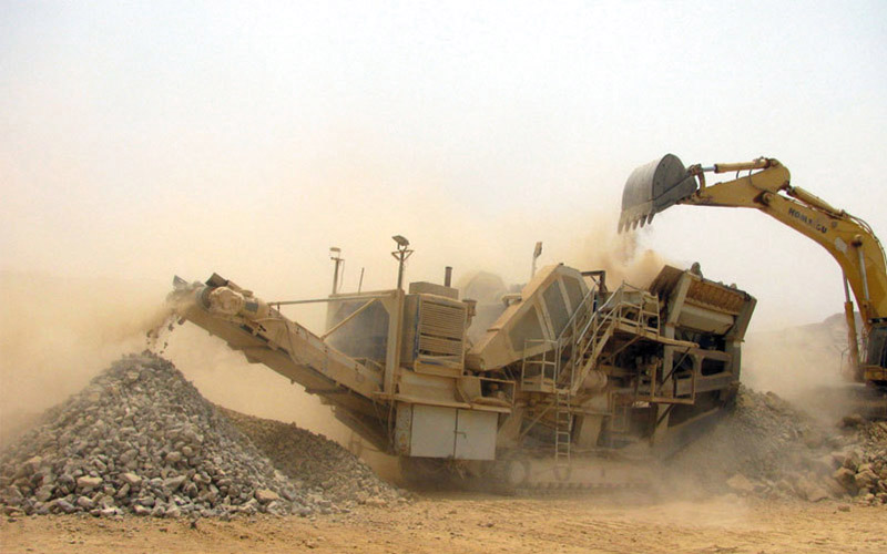 الطاقة والمعادن تغلق 37 مقلعا مخالفا