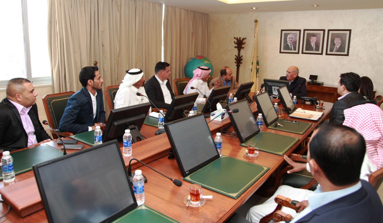 الذنيبات: لا مساس بحقوق وامتيازات موظفي