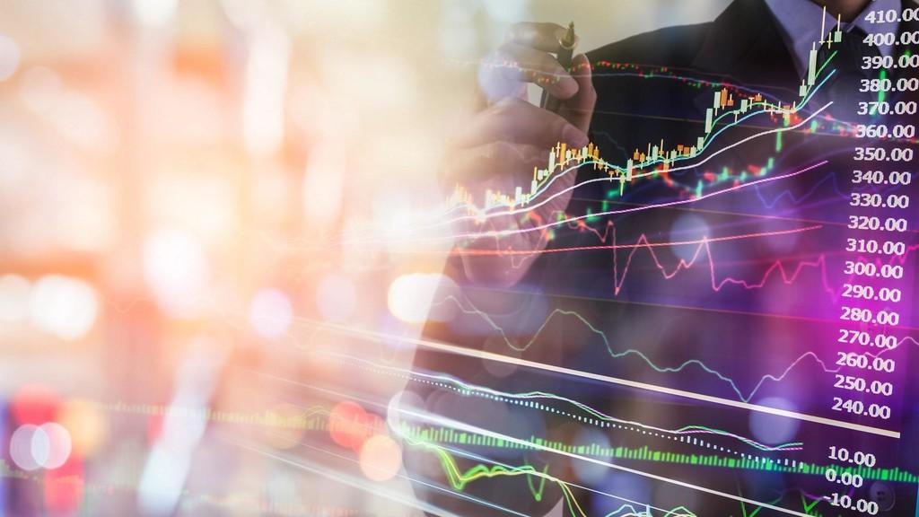 وفاة ناجي العبادي بجلطة أثناء أداء