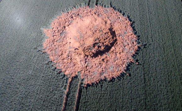 انفجار قنبلة من الحرب العالمية الثانية