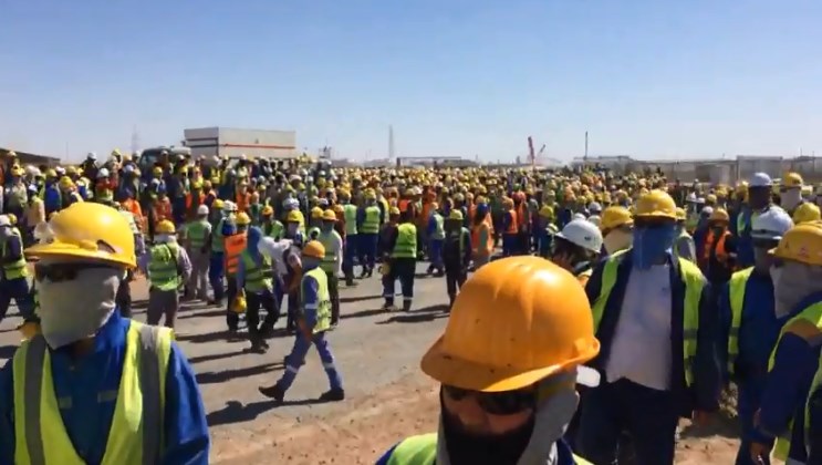 المهندسون الأردنيون المعتدى عليهم في كازخستان