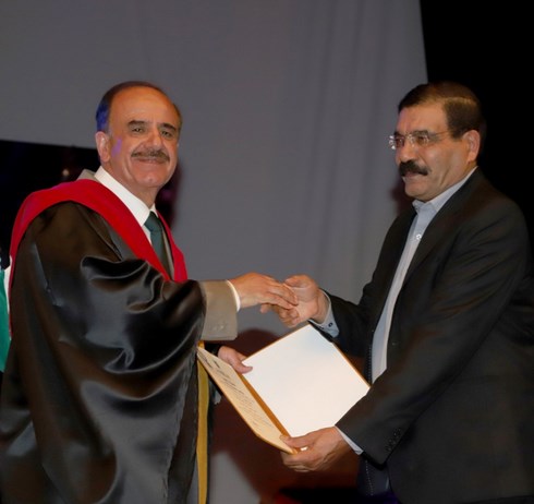 خميس الزبيدي .. . يكرم بالاردنية