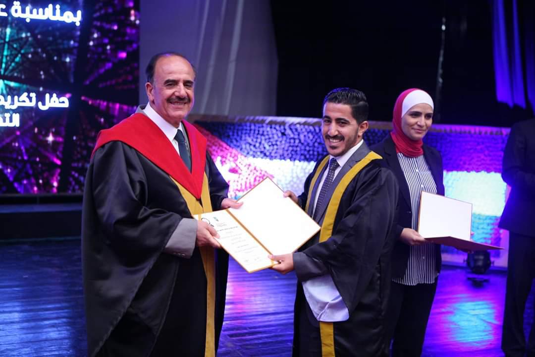 أحمد الطورة يكرّم على تفوقه في