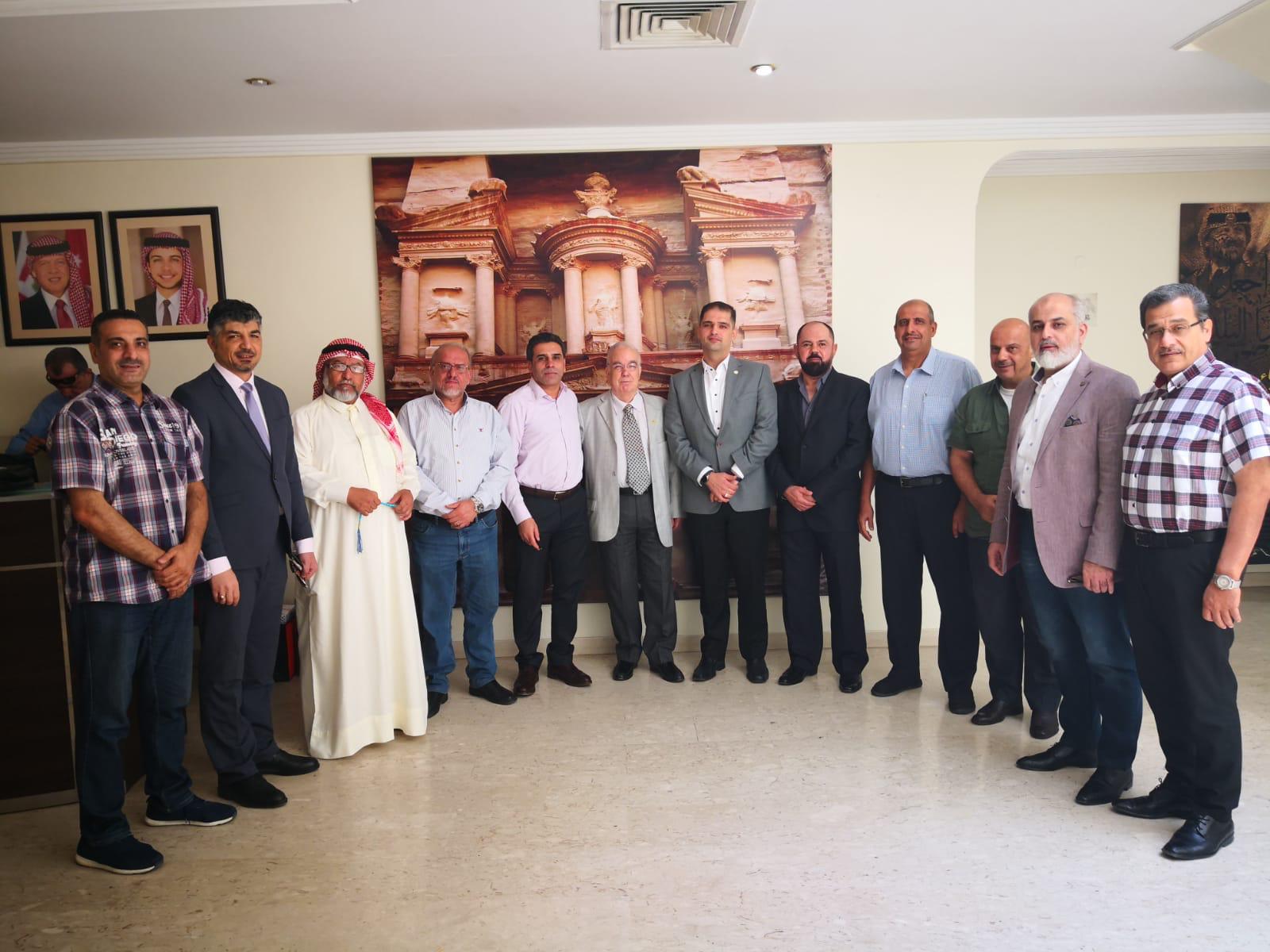 المستشار الثقافي فادي الروسان يغادر موقعه