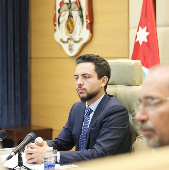 الأمير الحسين يترأس جلسة مجلس الوزراء