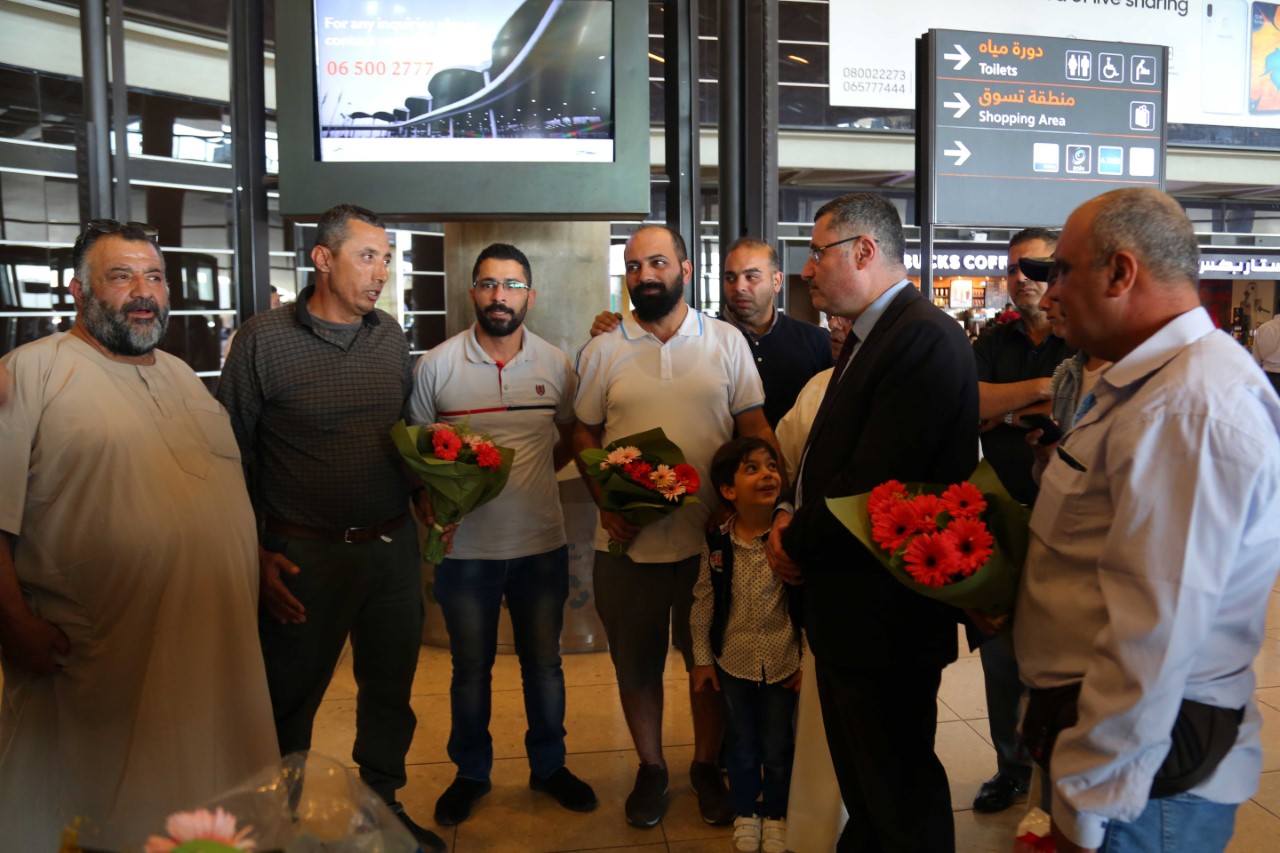 وصول الدفعة الثانية من المهندسين العائدين