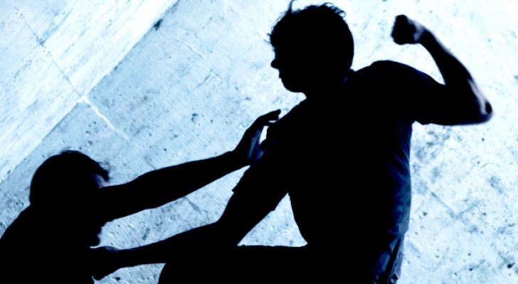 عمال صينيون يعتدون على أردنيين في