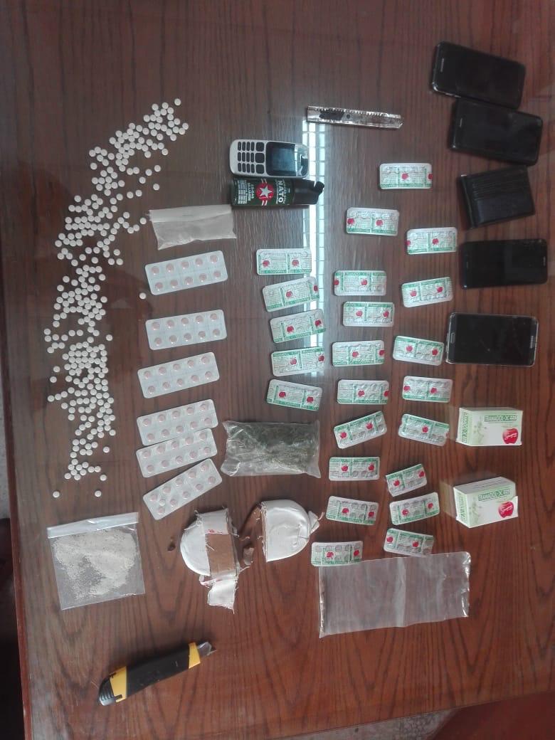 مطلوب يطلق ’الغاز المسيل للدموع‘ على