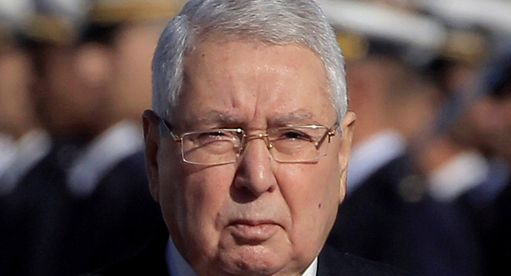 الرئيس الجزائري المؤقت يدعو القوى الفاعلة