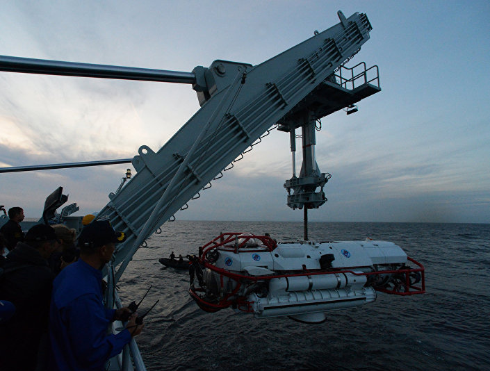 ماذا حدث لغواصة أعماق روسية أثناء