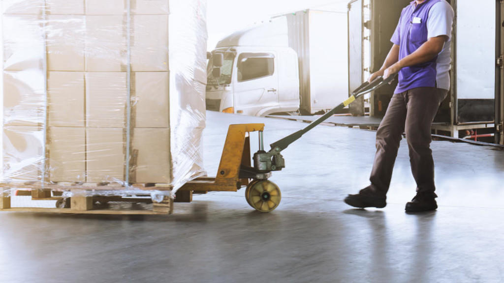 تسهيل نقل البضائع بين الأردن وفلسطين