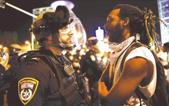 «الفلاشا» يهددون بتجديد الاحتجاجات وشل الحركة