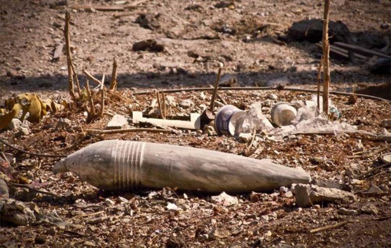 الامن يتعامل مع «قذيفة قديمة» في