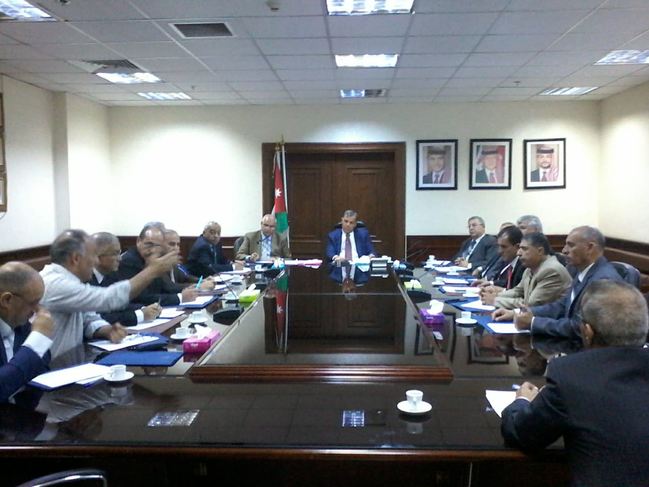 جابر يوعز بتحديد دوام بعض المراكز