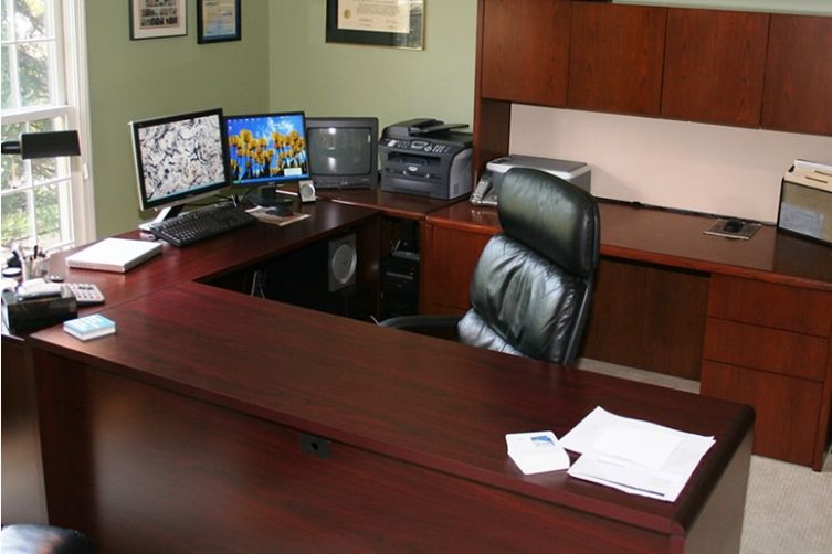 ننذركم بالعودة إلى العمل (أسماء)