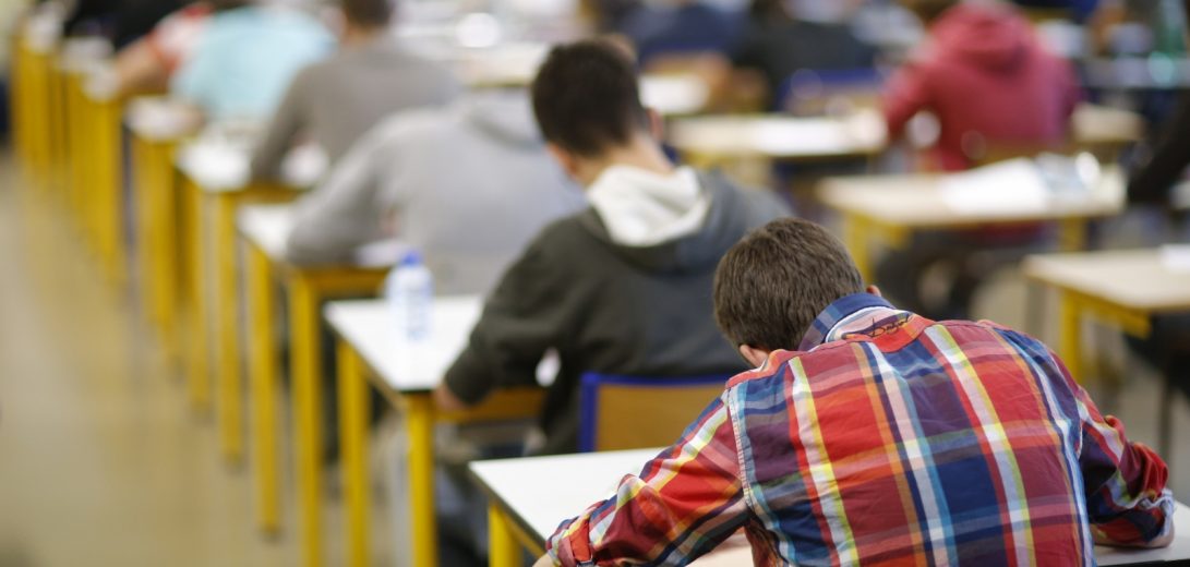 أوائل التوجيهي سيحضرون مؤتمر النتائج.. وتوضيح