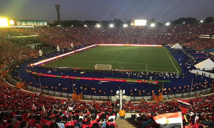 استاد القاهرة يحقق رقما قياسيا في