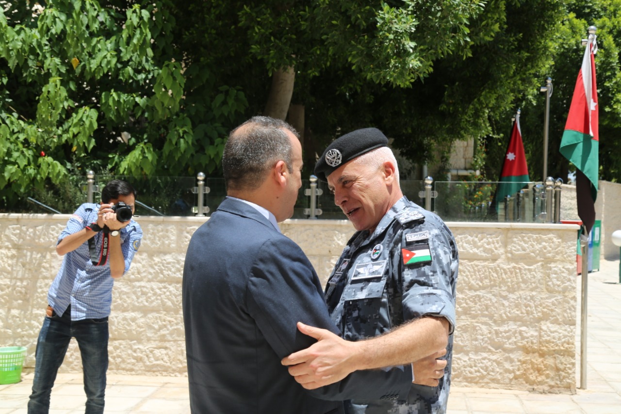 التعاون بين البحوث الزراعية والوطني للأمن