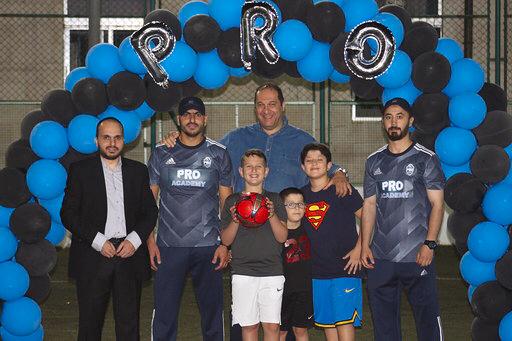 افتتاح أكاديمية PRO لتدريب كرة القدم