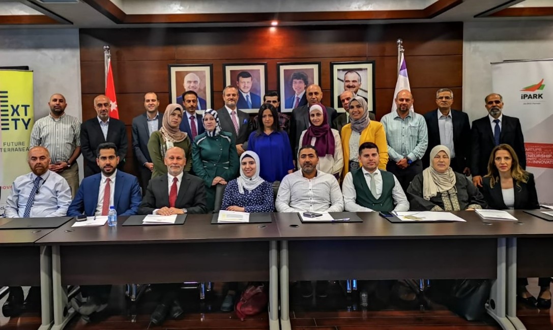 عمان الأهلية تشارك في الورشة التدريبية